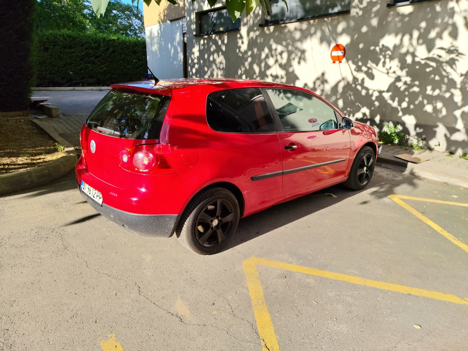 VW Golf 2000 sdi, снимка 5 - Автомобили и джипове - 56073445