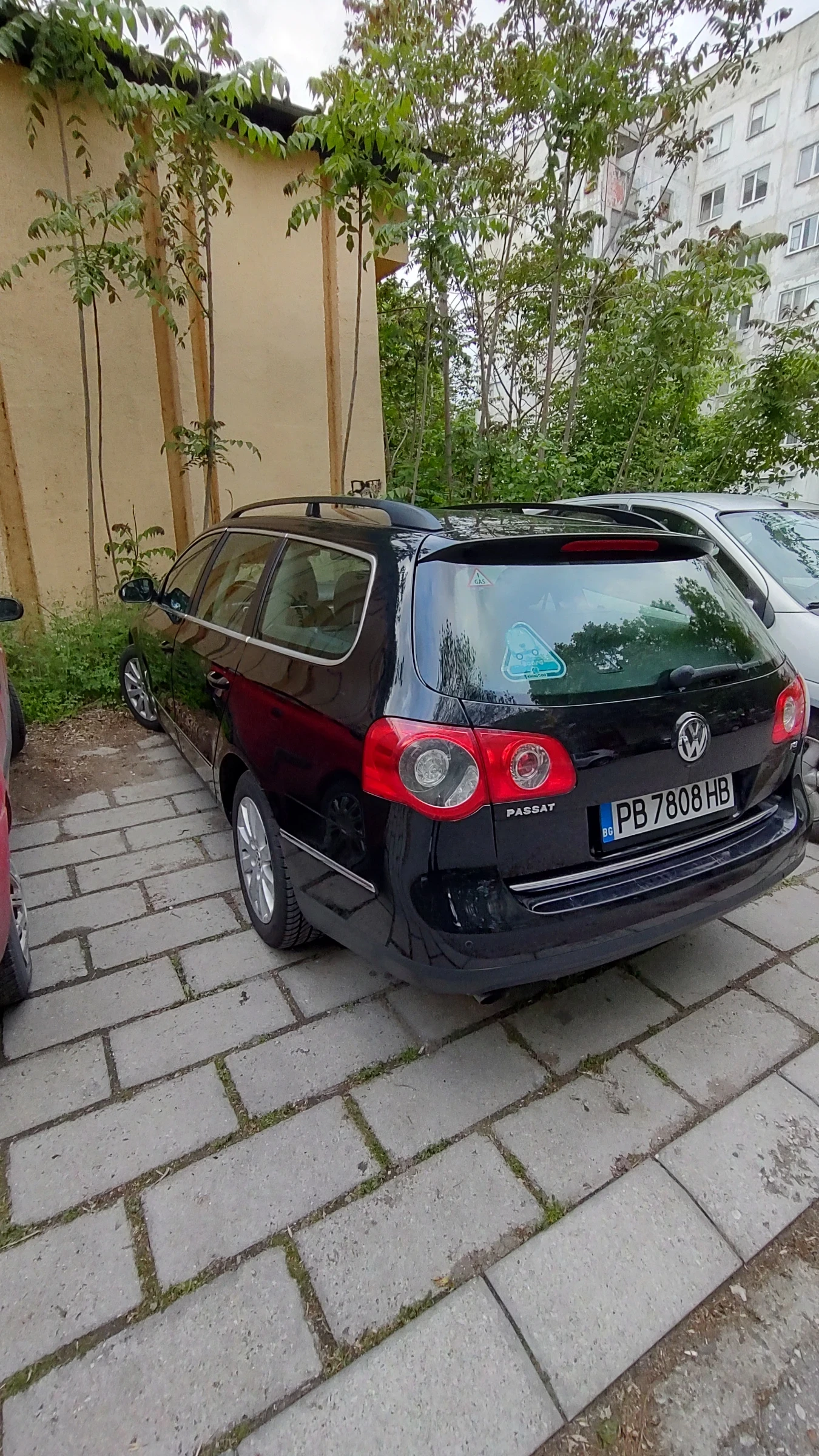 VW Passat 1.6 FSI 116hp  ГАЗОВА УРЕДБА , снимка 3 - Автомобили и джипове - 56091422