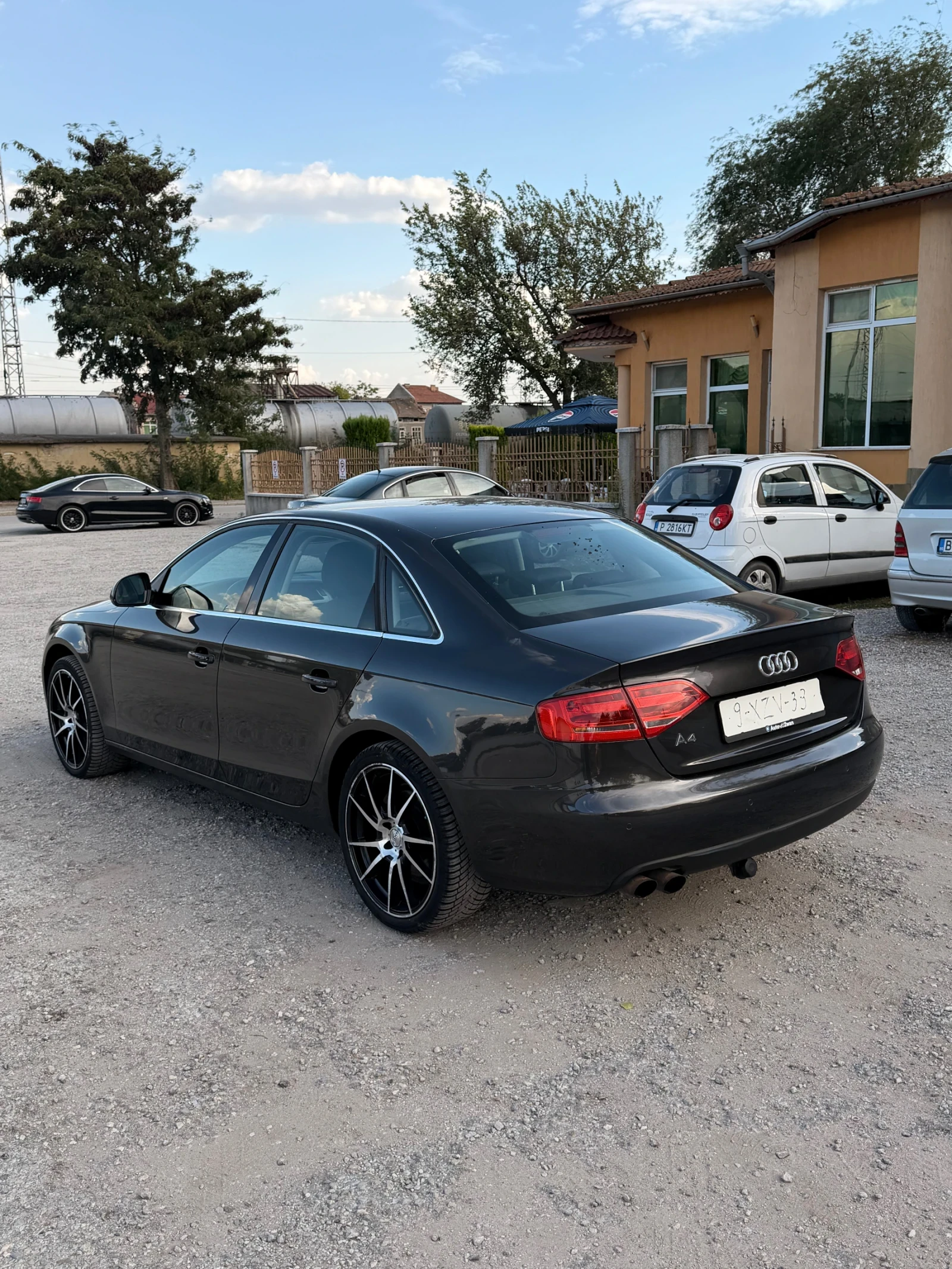 Audi A4 1.8 TFSI, снимка 7 - Автомобили и джипове - 56166109
