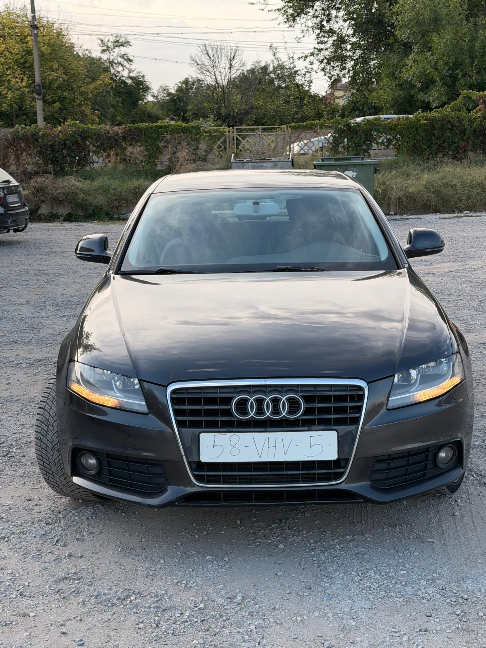 Audi A4 1.8 TFSI, снимка 2 - Автомобили и джипове - 56166109