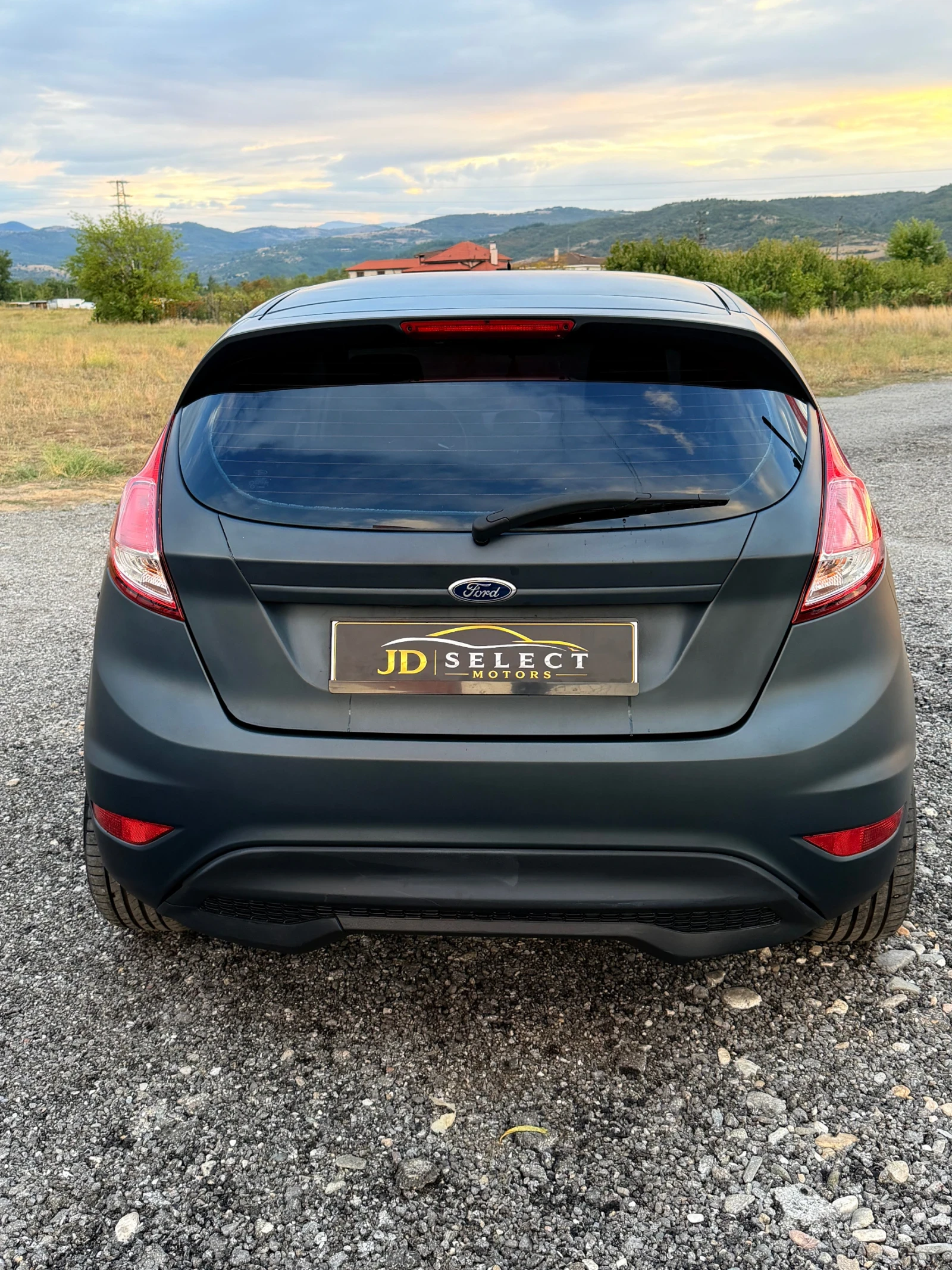 Ford Fiesta Automat / Benzin / Mat , снимка 6 - Автомобили и джипове - 56274849