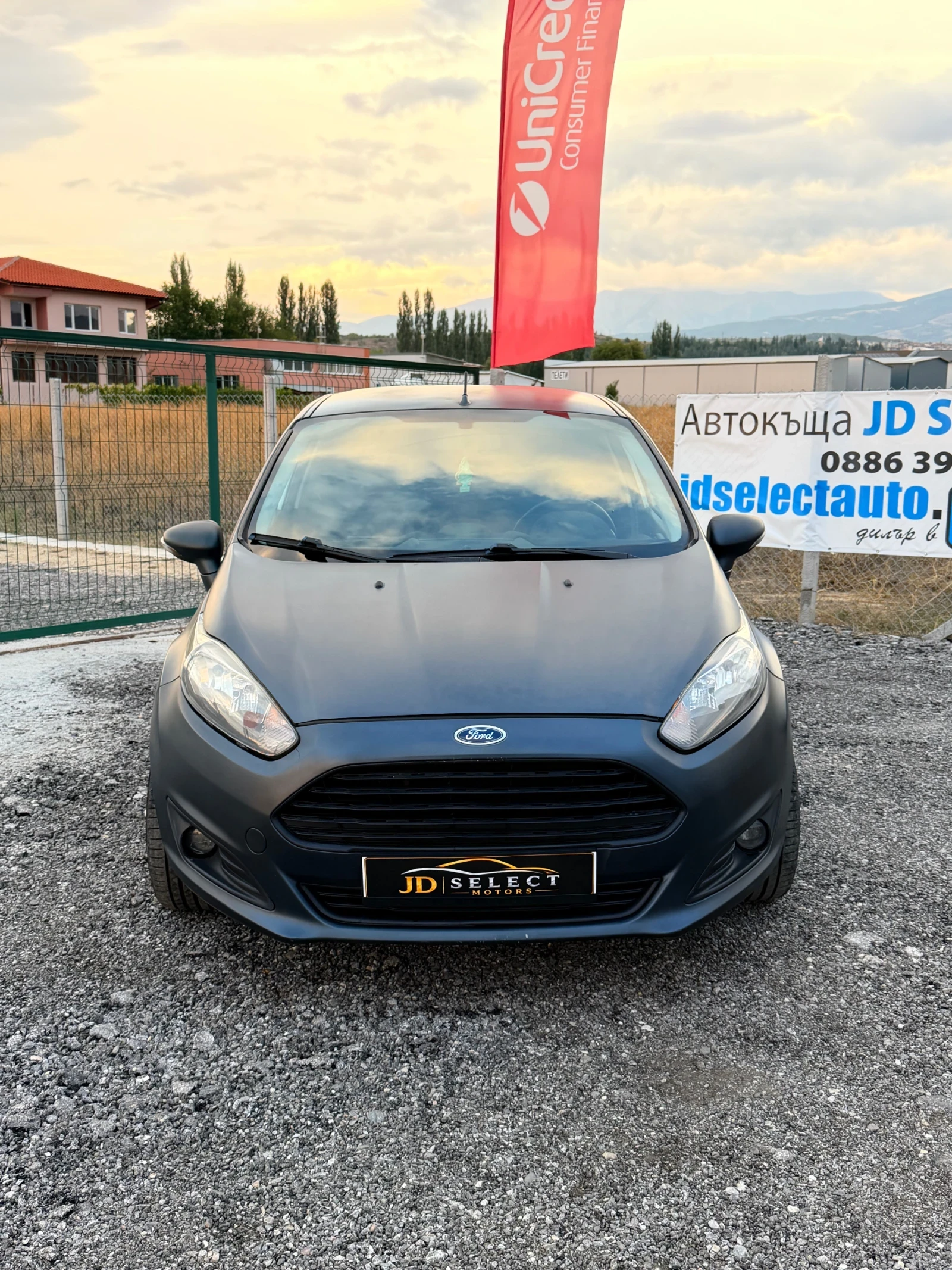 Ford Fiesta Automat / Benzin / Mat , снимка 3 - Автомобили и джипове - 56274849