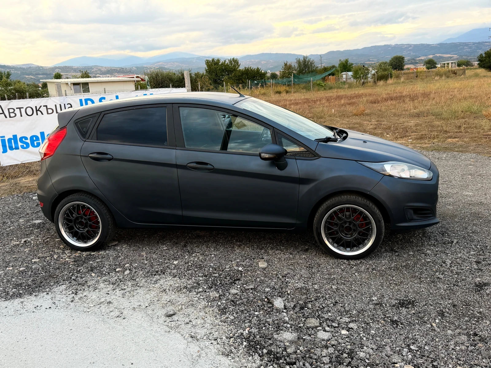 Ford Fiesta Automat / Benzin / Mat , снимка 7 - Автомобили и джипове - 56274849