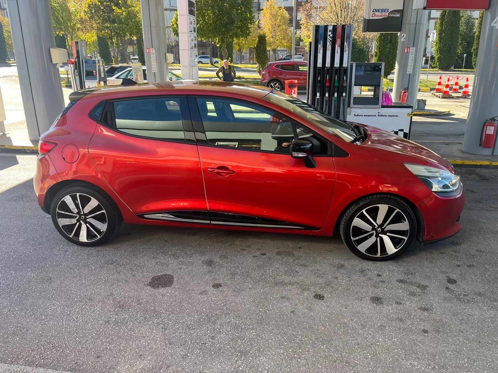 Renault Clio 1.5 DCI GT Line AUTOMATIC , снимка 5 - Автомобили и джипове - 56650227