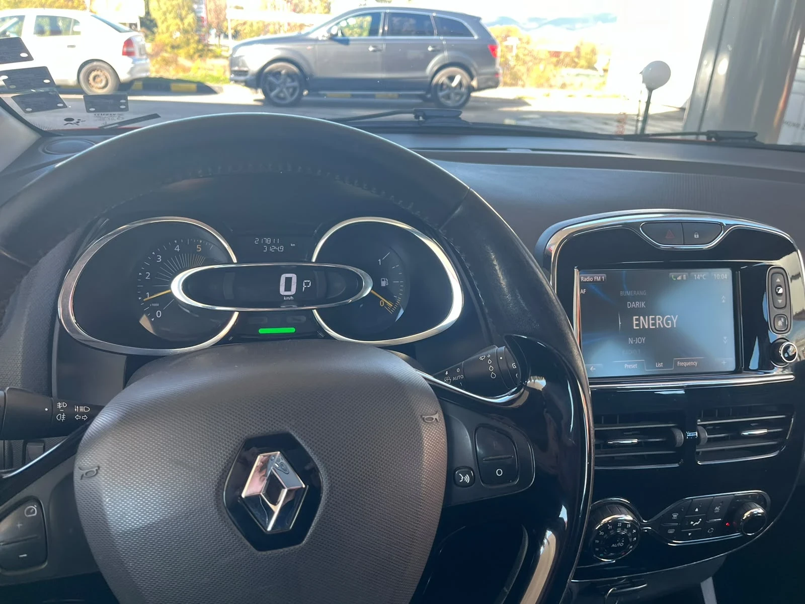 Renault Clio 1.5 DCI GT Line AUTOMATIC , снимка 14 - Автомобили и джипове - 56650227