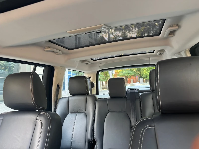 Land Rover Discovery SDV6 HSE, снимка 11 - Автомобили и джипове - 52371557