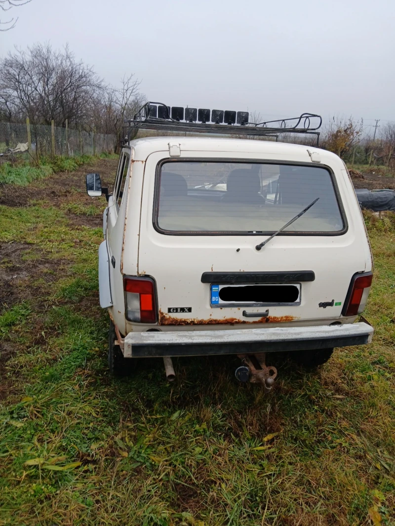 Lada Niva 1.7Mi, снимка 3 - Автомобили и джипове - 48365715