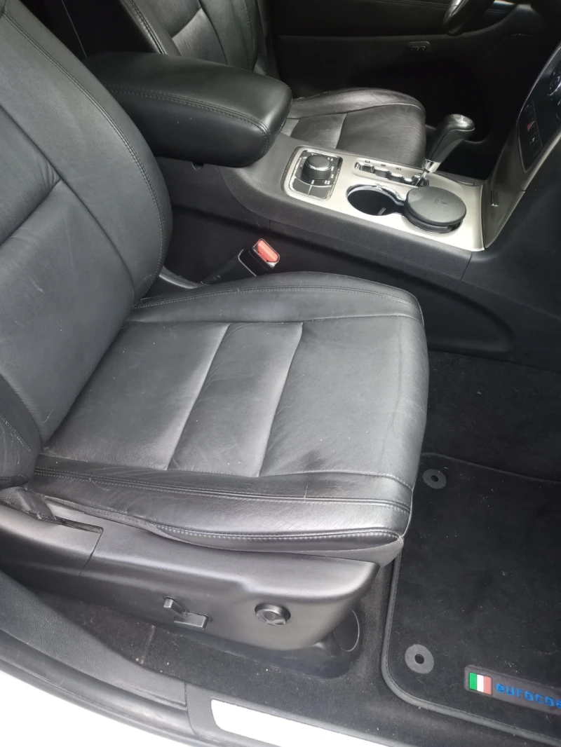 Jeep Grand cherokee 3.0CRDI ПРУЖИНИ , снимка 8 - Автомобили и джипове - 51630487