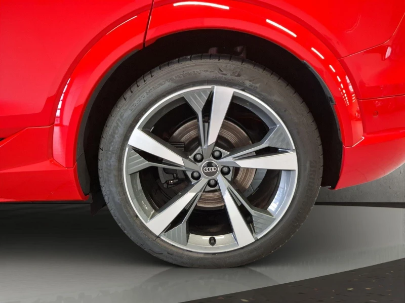 Audi SQ8 E-TRON/SPORTBACK/B&O/MATRIX/HEAD UP/, снимка 7 - Автомобили и джипове - 51413324