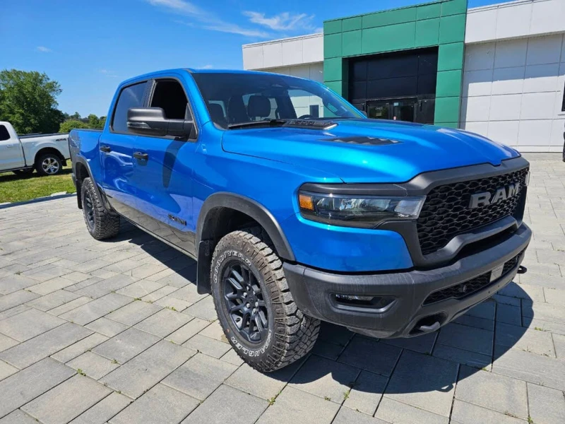 Dodge RAM 1500 * АВТО КРЕДИТ* ЦЕНА ДО БГ * СЕРВИЗНА ИСТОРИЯ * , снимка 3 - Автомобили и джипове - 52630386