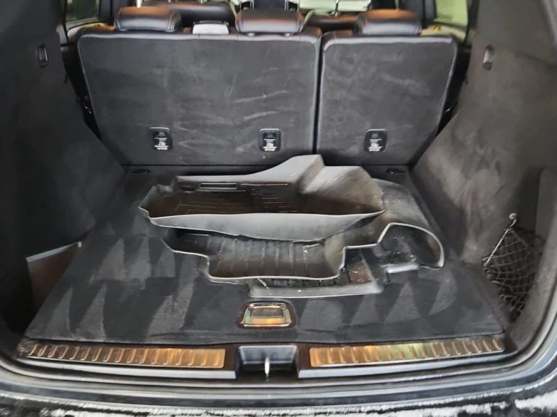 Mercedes-Benz GLE * AMG 43 * CARFAX * БЕЗ ПЪРВОНАЧАЛНА ВНОСКА, снимка 14 - Автомобили и джипове - 52929727