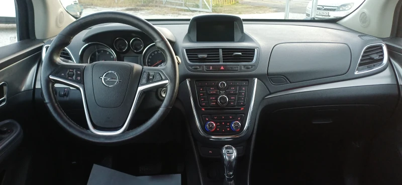 Opel Mokka 1.4i COSMO автоматик SWISS , снимка 13 - Автомобили и джипове - 52940289