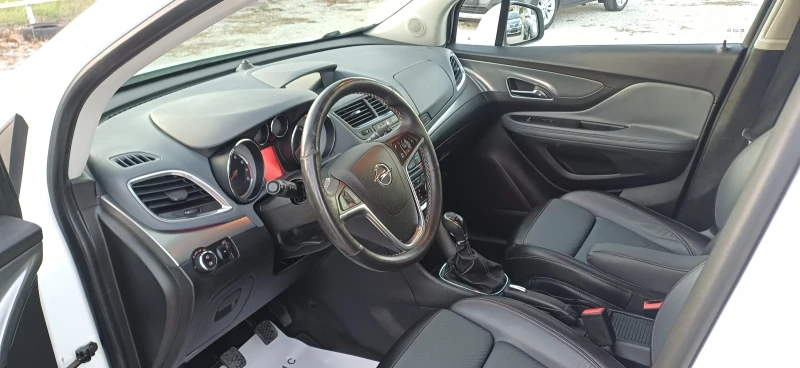 Opel Mokka 1.4i COSMO автоматик SWISS , снимка 15 - Автомобили и джипове - 52940289