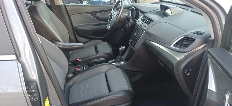 Opel Mokka 1.4i COSMO автоматик SWISS , снимка 14 - Автомобили и джипове - 52940289