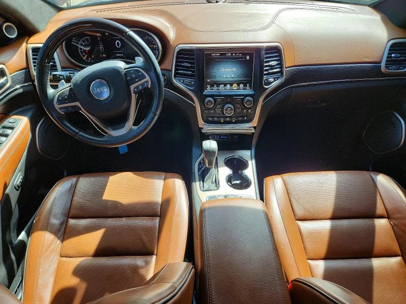 Jeep Grand cherokee Summit, снимка 8 - Автомобили и джипове - 54750065