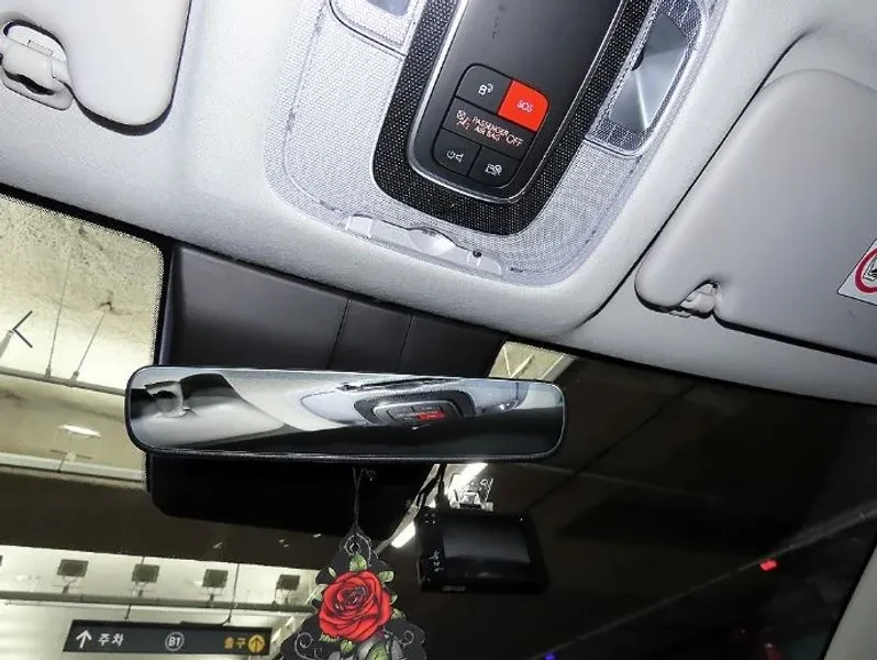 Hyundai Kona 2.0 2Wd Premium, снимка 16 - Автомобили и джипове - 56321674