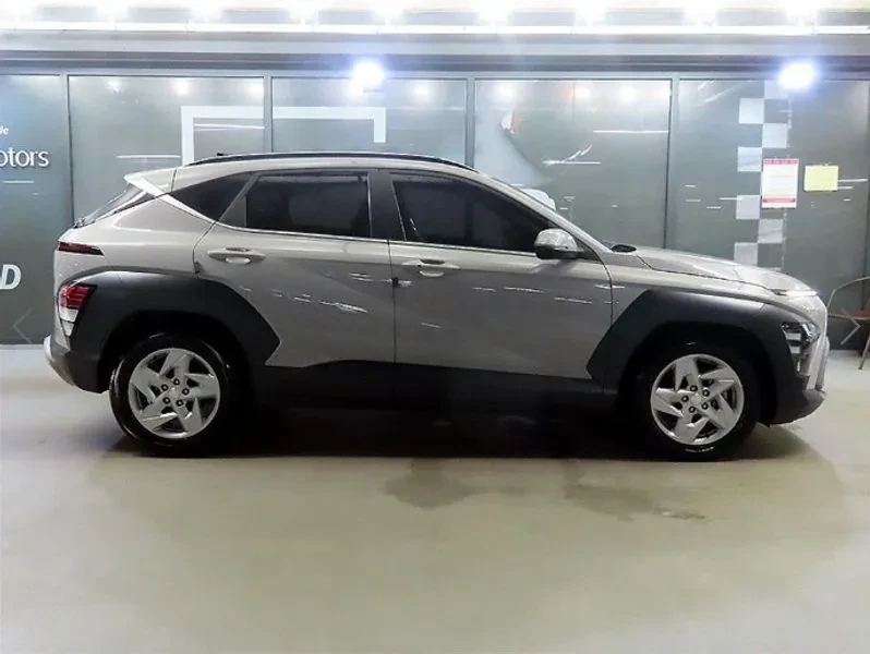 Hyundai Kona 2.0 2Wd Premium, снимка 3 - Автомобили и джипове - 56321674
