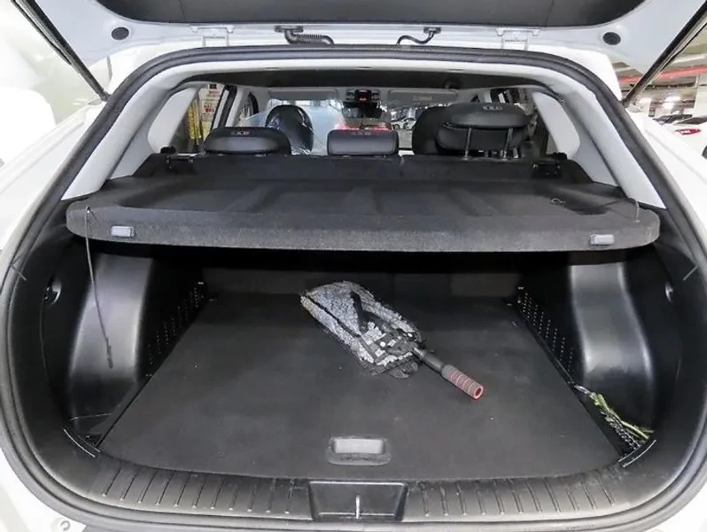 Hyundai Kona 2.0 2Wd Premium, снимка 17 - Автомобили и джипове - 56321674