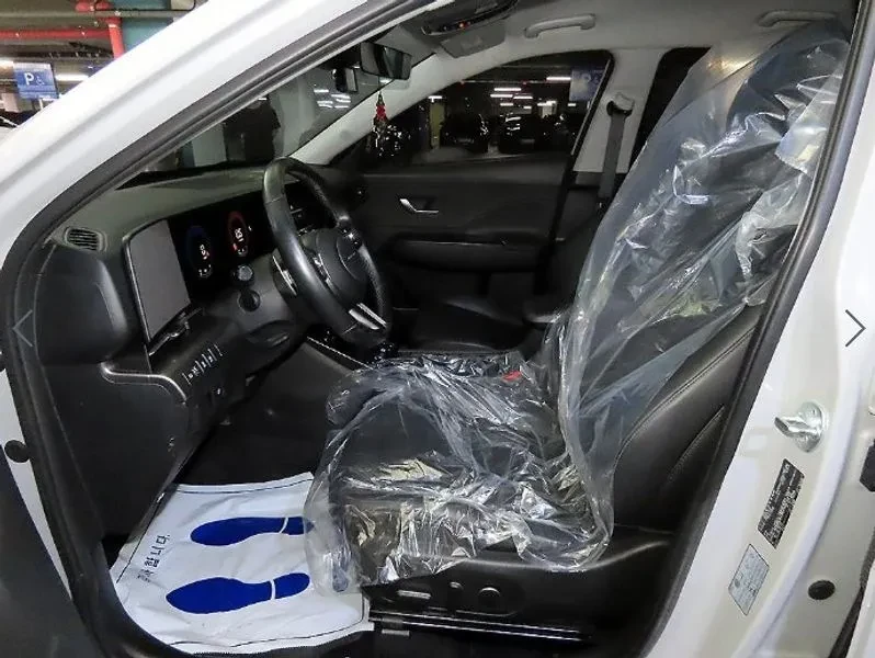 Hyundai Kona 2.0 2Wd Premium, снимка 6 - Автомобили и джипове - 56321674
