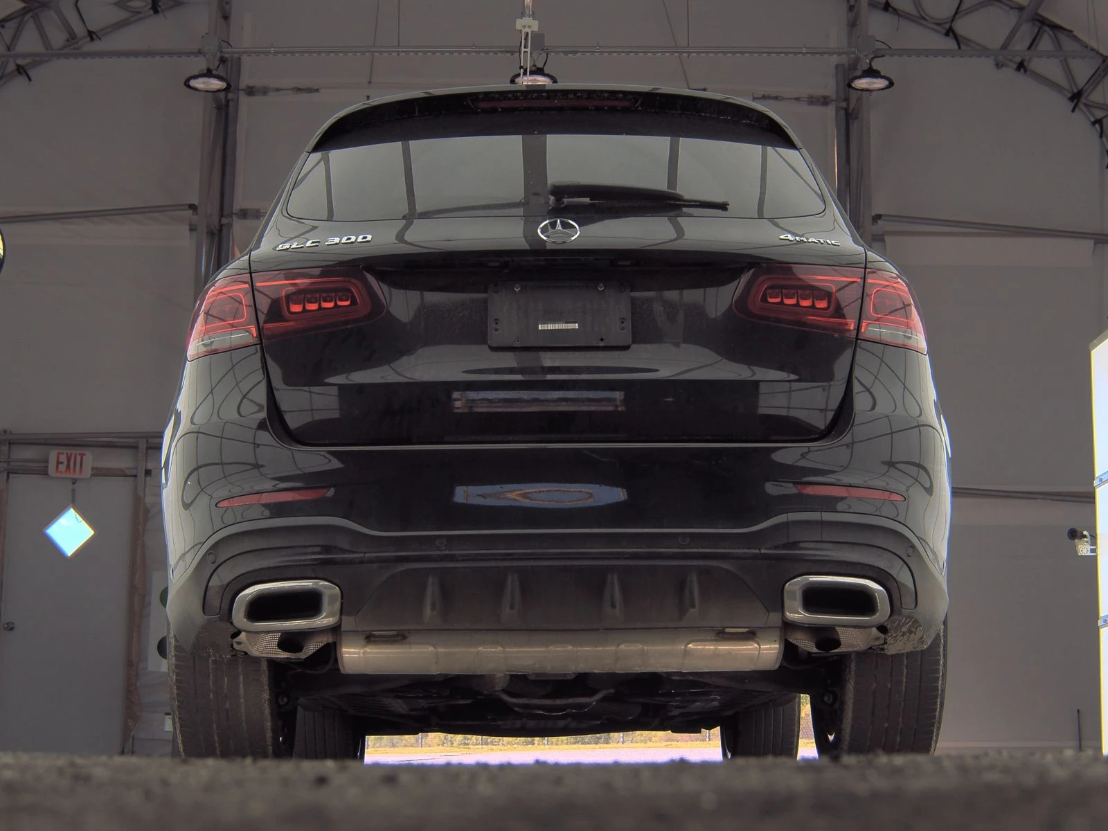Mercedes-Benz GLC 300 Automatic Parking/Burmester/lane assist/Подгрев - изображение 7