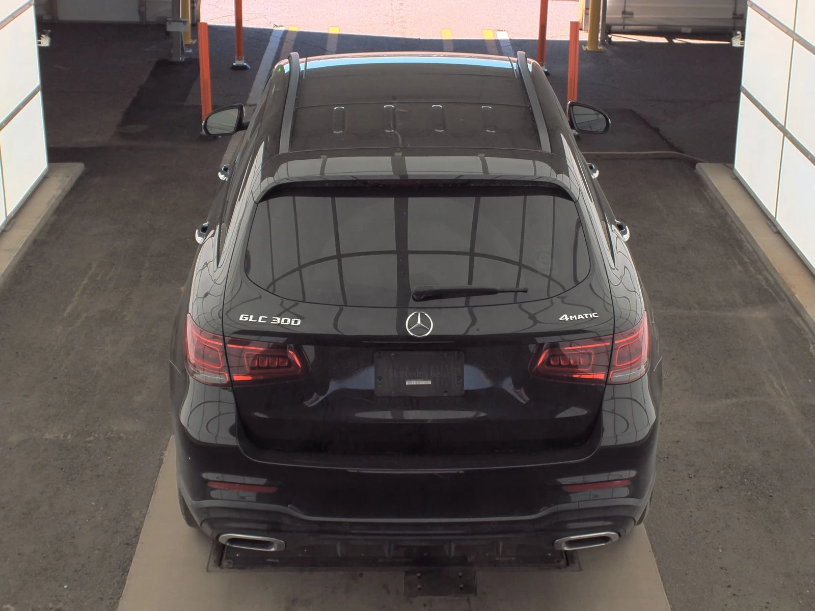 Mercedes-Benz GLC 300 Automatic Parking/Burmester/lane assist/Подгрев - изображение 5