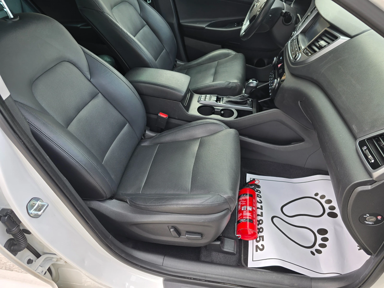 Hyundai Tucson 2.0CRDI 4X4/AVT/FULL/FULL/ - изображение 9
