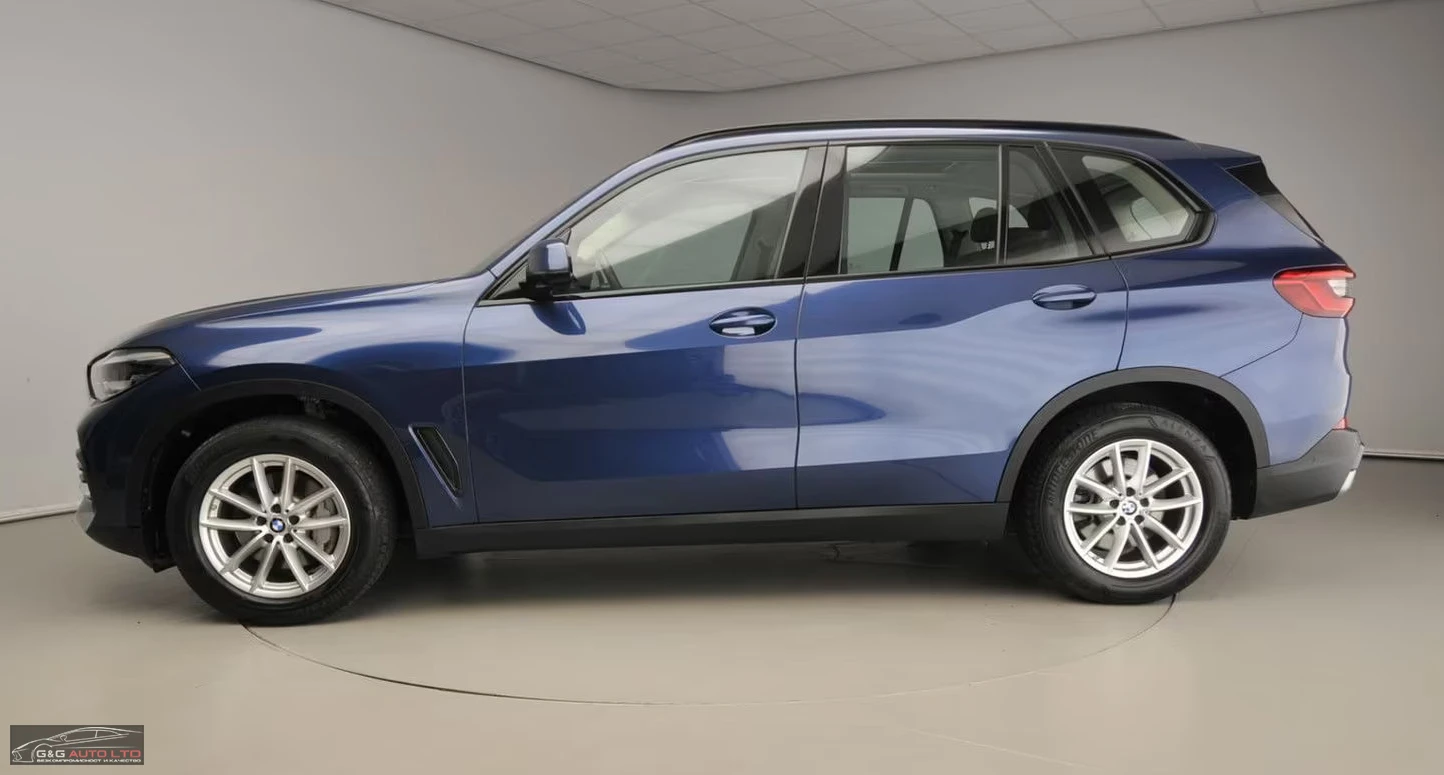 BMW X5 xDRIVE30d/265HP/CAM/CARPLAY/DIGI/PANO/L.ASS/486f - изображение 2