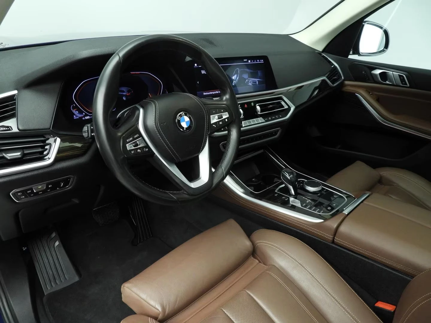 BMW X5 xDRIVE30d/265HP/CAM/CARPLAY/DIGI/PANO/L.ASS/486f - изображение 5