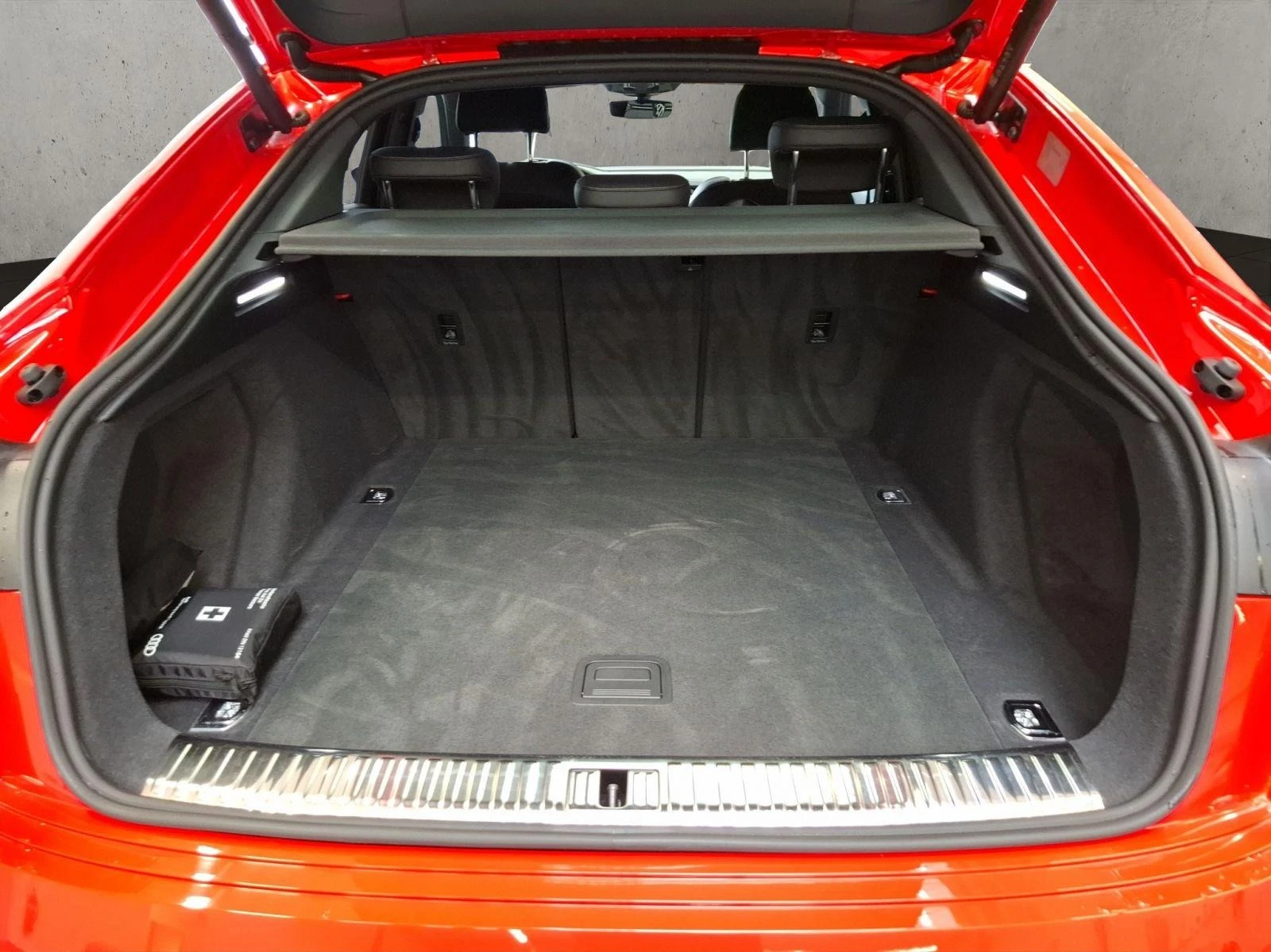 Audi SQ8 E-TRON/SPORTBACK/B&O/MATRIX/HEAD UP/ | Mobile.bg   16