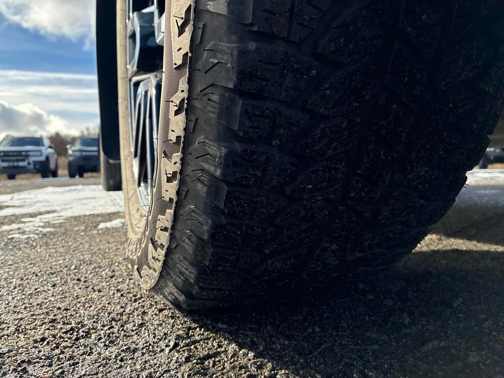 Gmc Sierra * Elevation * CARFAX *    | Mobile.bg   15