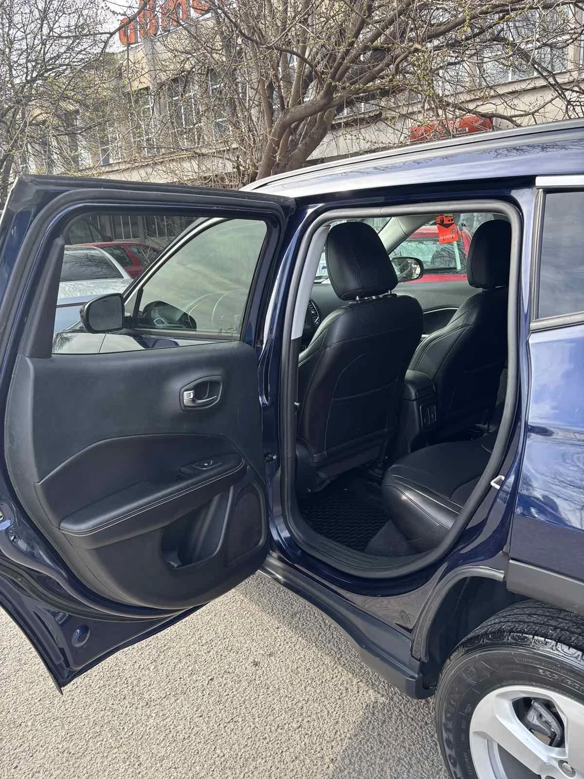 Jeep Compass, снимка 6 - Автомобили и джипове - 54326517