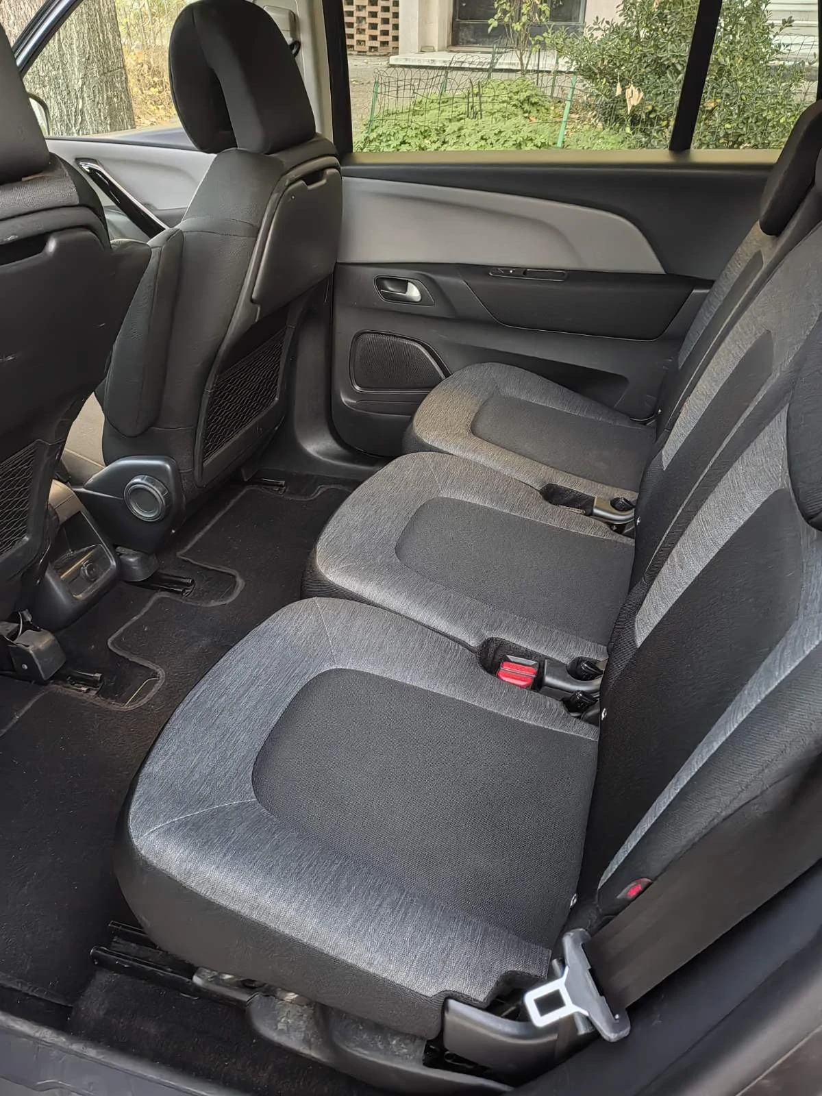 Citroen Spacetourer, снимка 12 - Автомобили и джипове - 54356582