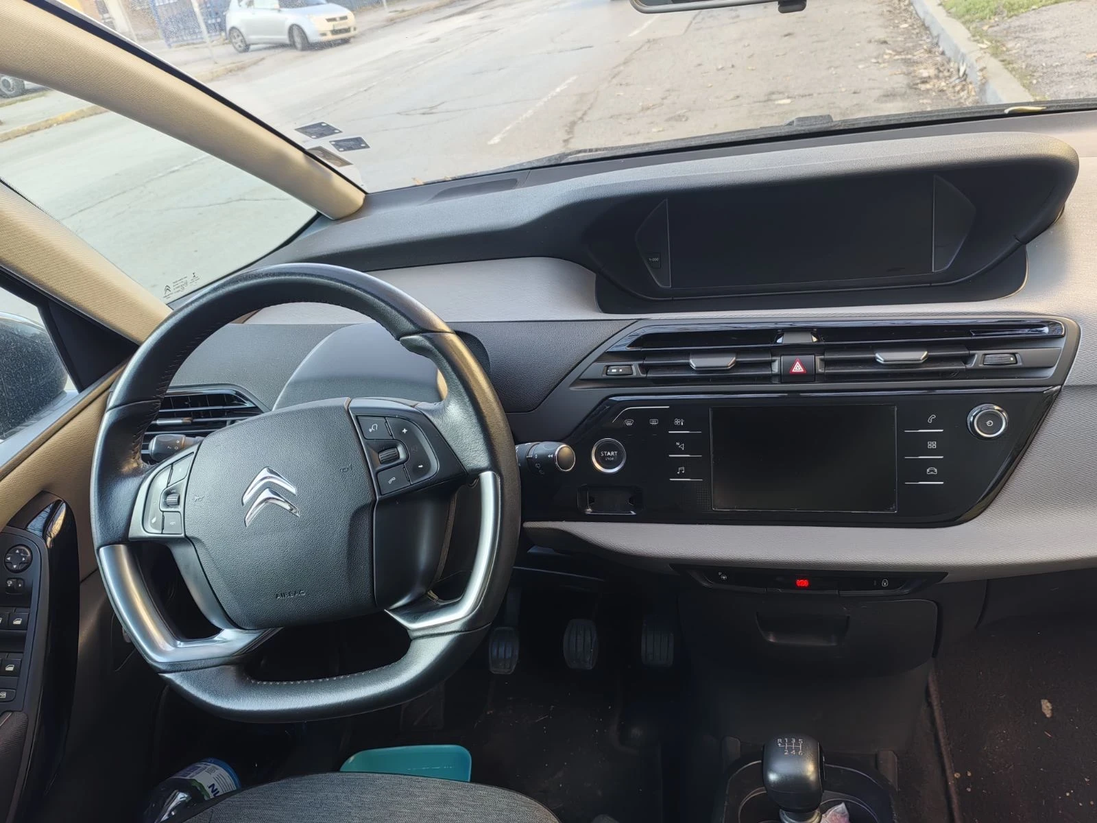 Citroen Spacetourer, снимка 10 - Автомобили и джипове - 54356582