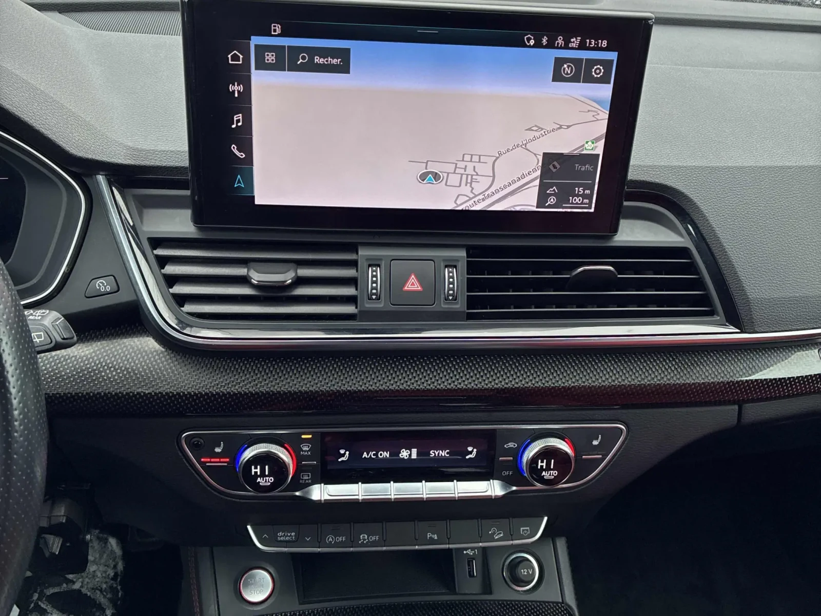 Audi SQ5 30T Black Optic, снимка 9 - Автомобили и джипове - 54441119