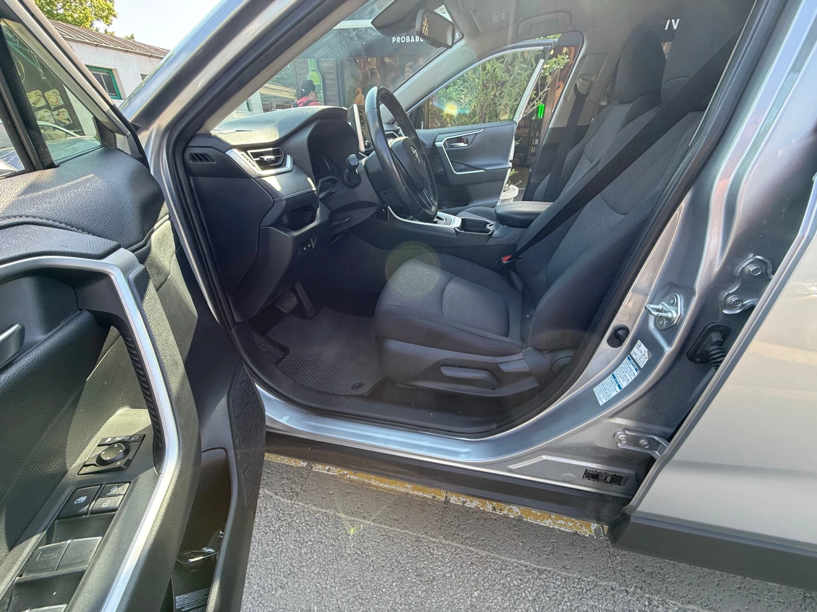 Toyota Rav4 AWD 4X4 84500KM, снимка 7 - Автомобили и джипове - 54697479
