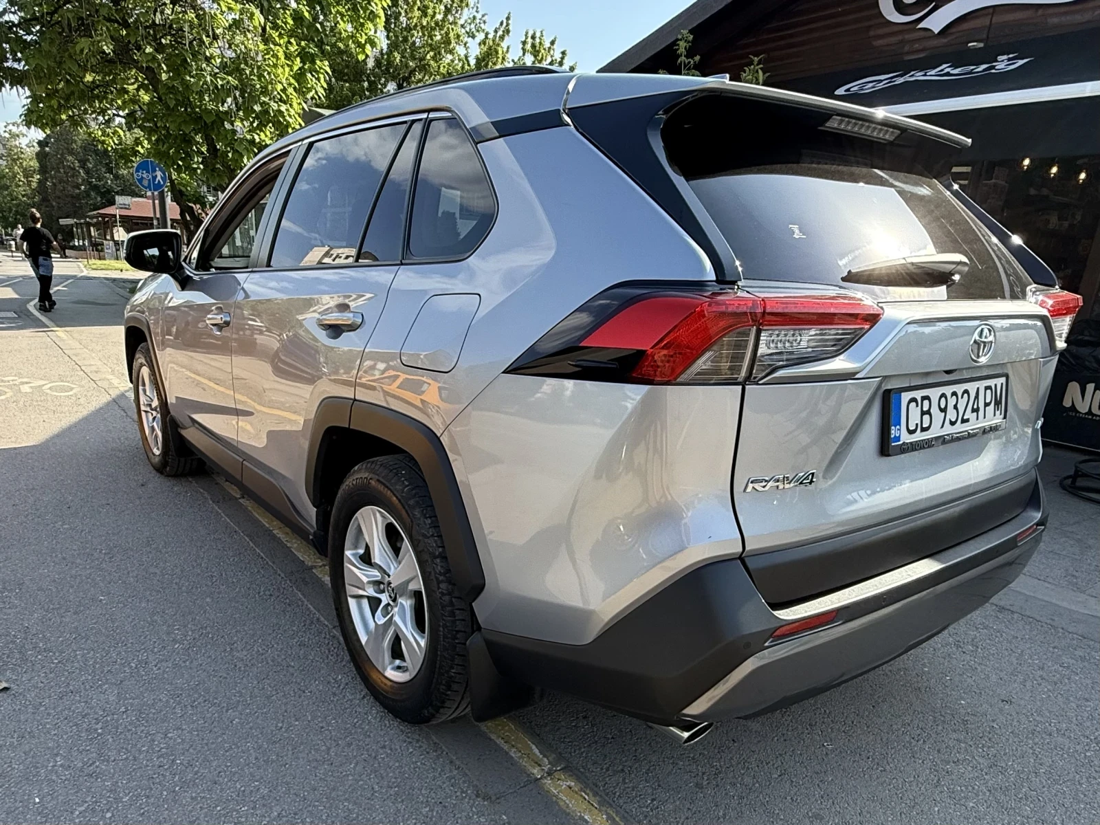 Toyota Rav4 AWD 4X4 84500KM, снимка 5 - Автомобили и джипове - 54697479