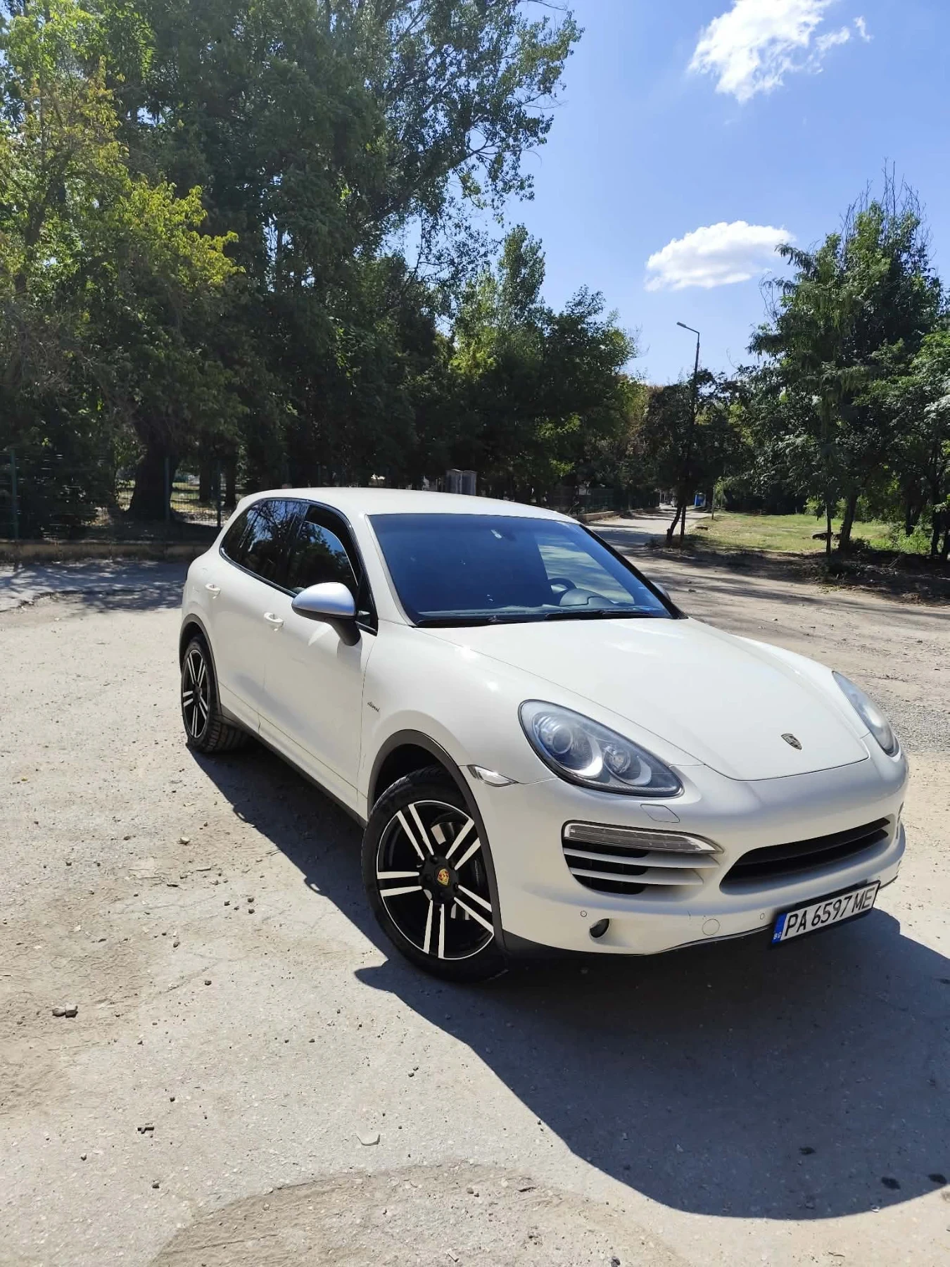 Porsche Cayenne 245