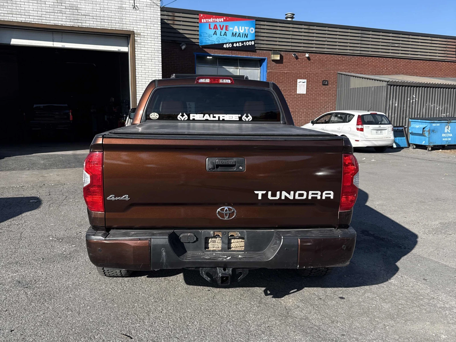 Toyota Tundra Platinum, снимка 4 - Автомобили и джипове - 56248342