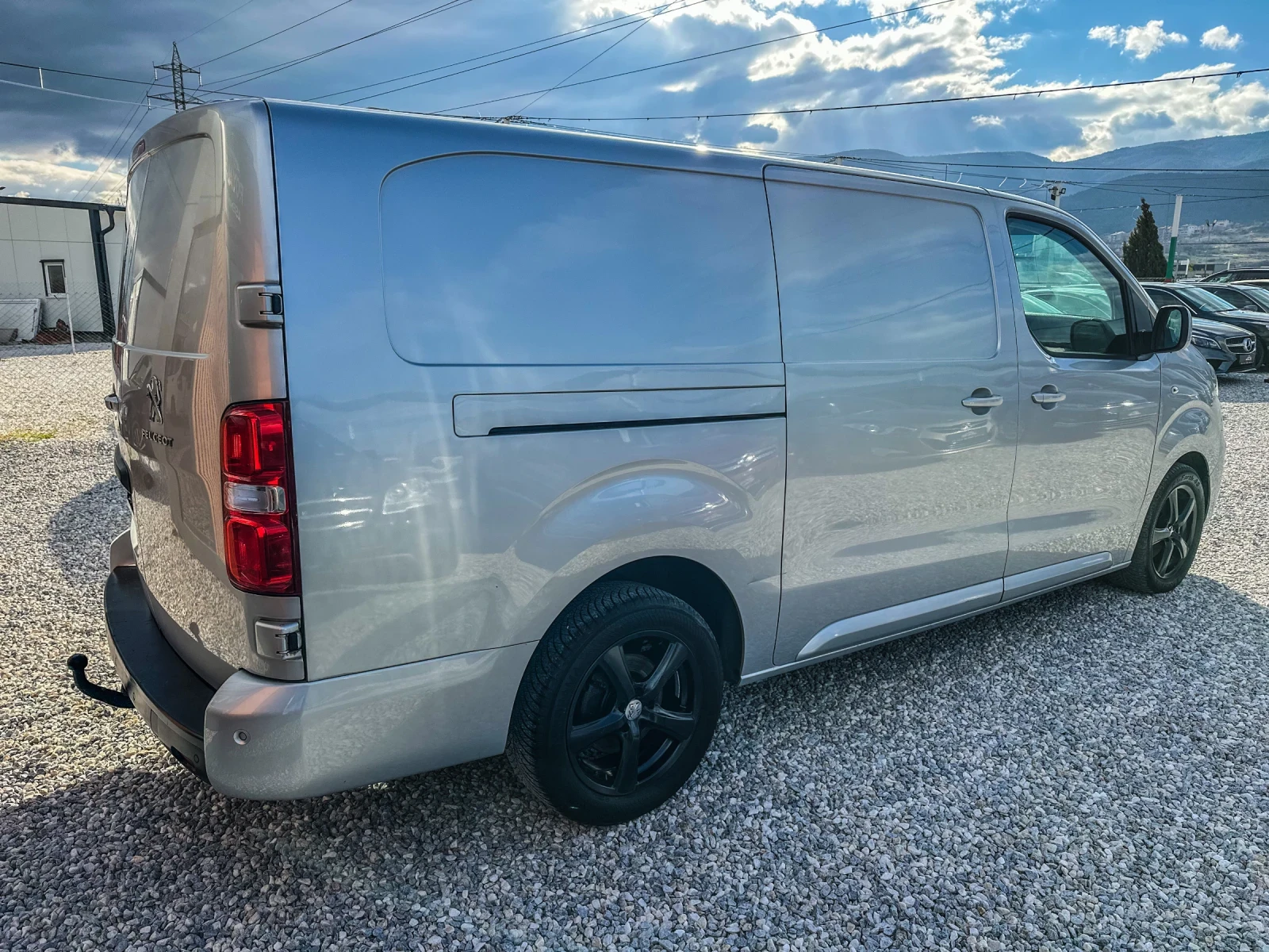 Peugeot Expert 2.0 BLUEHDI 120 �� :: L3 MAXI:: CAMERA::6 �������� | Mobile.bg � ����������� 12