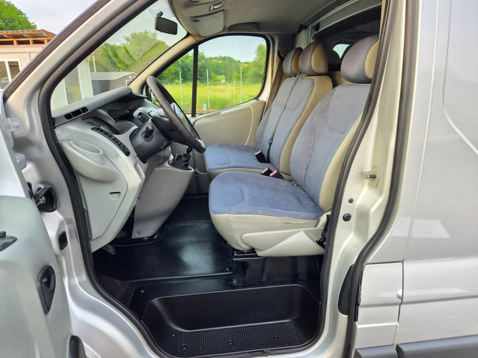 Renault Trafic 1.9DCI* 100k, снимка 11 - Бусове и автобуси - 54882995
