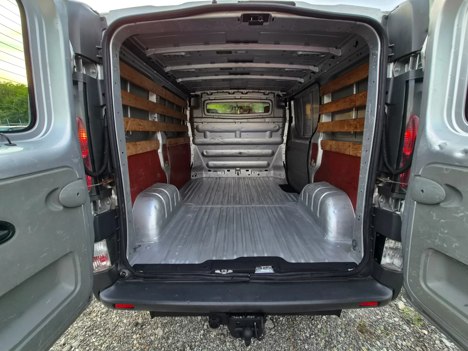 Renault Trafic 1.9DCI* 100k, снимка 8 - Бусове и автобуси - 54882995