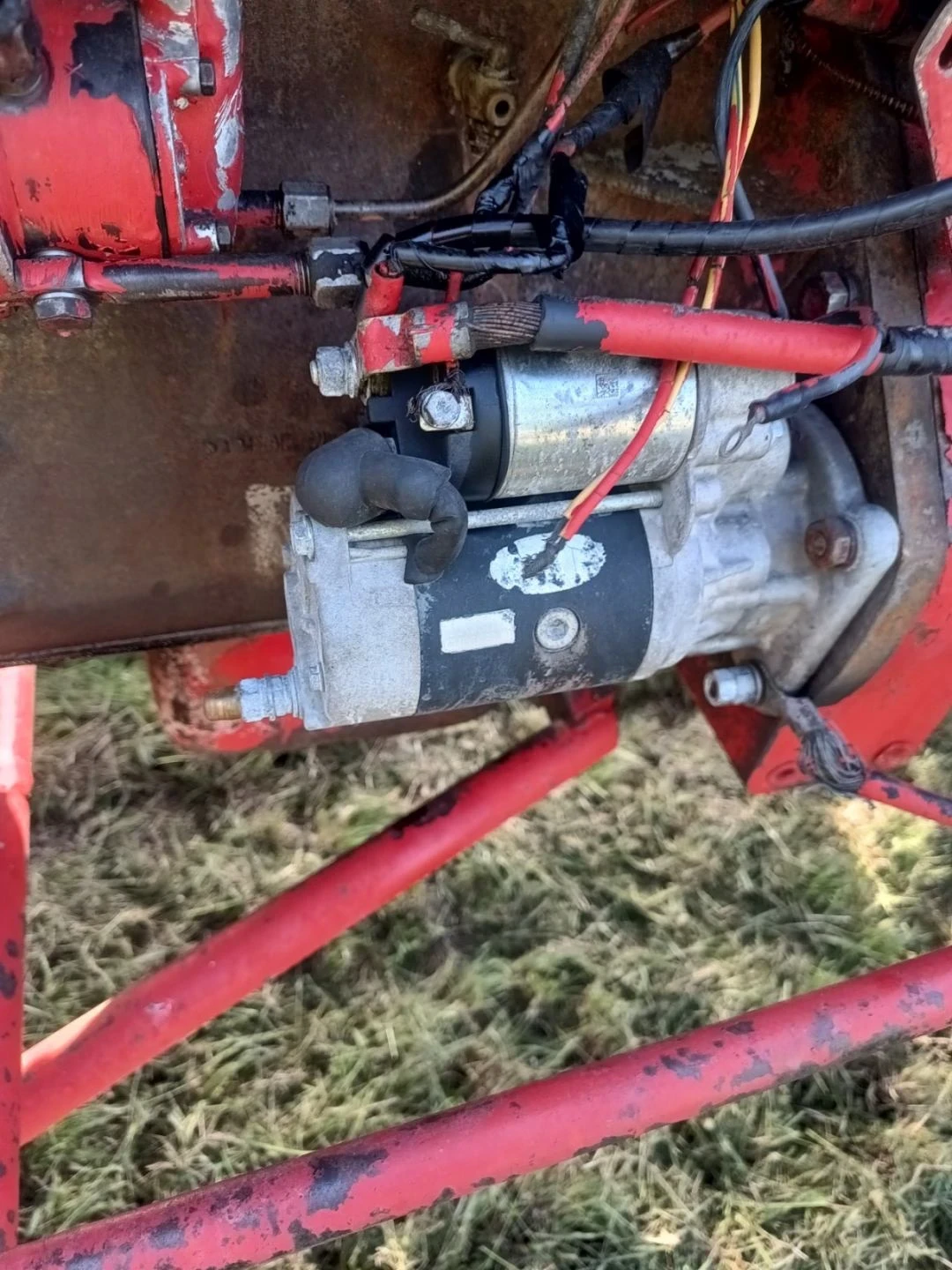 Трактор International McCormick 434, снимка 6 - Селскостопанска техника - 55002867
