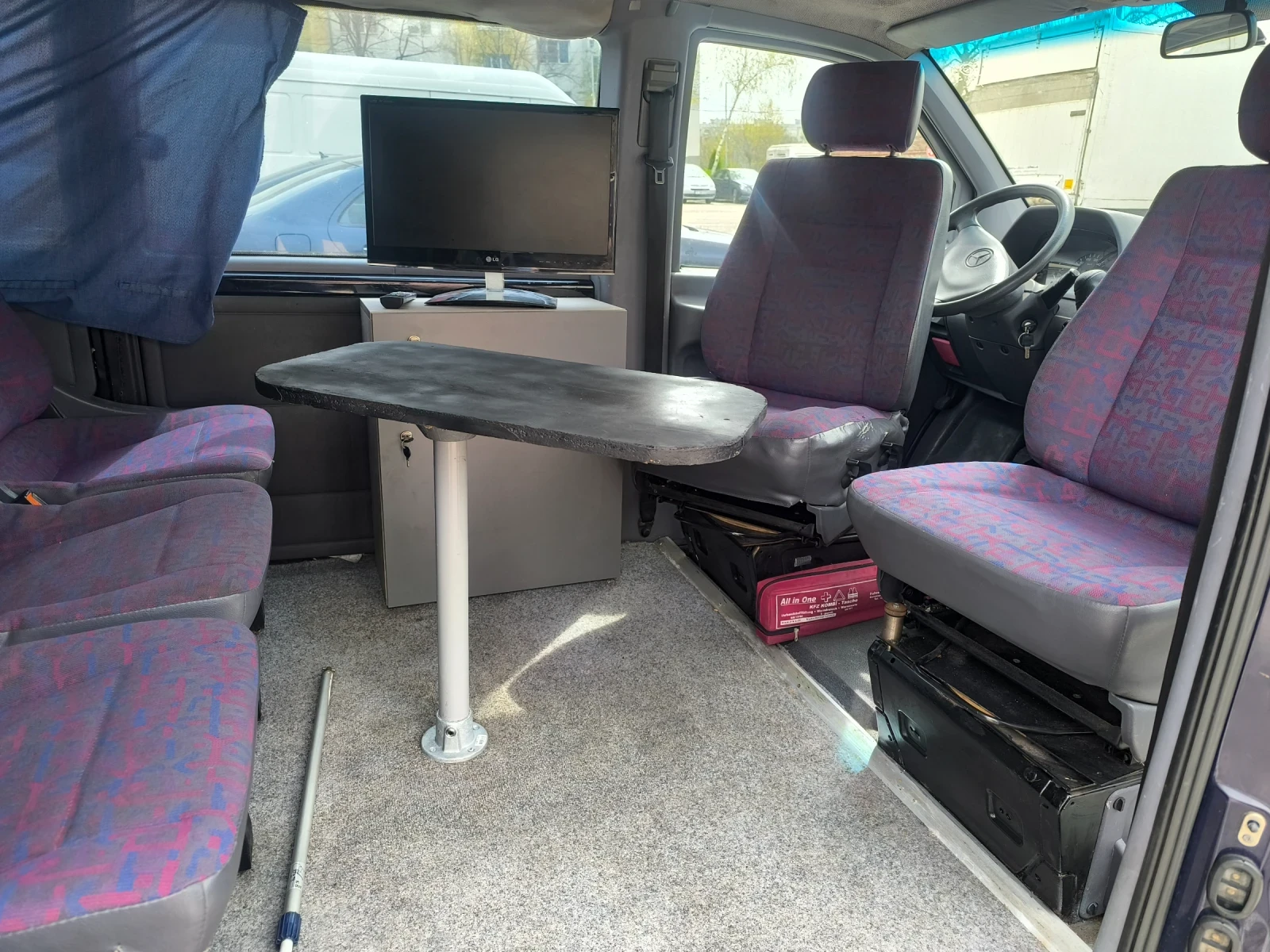 Кемпер Mercedes-Benz Vito 110 D, снимка 4 - Каравани и кемпери - 54482222