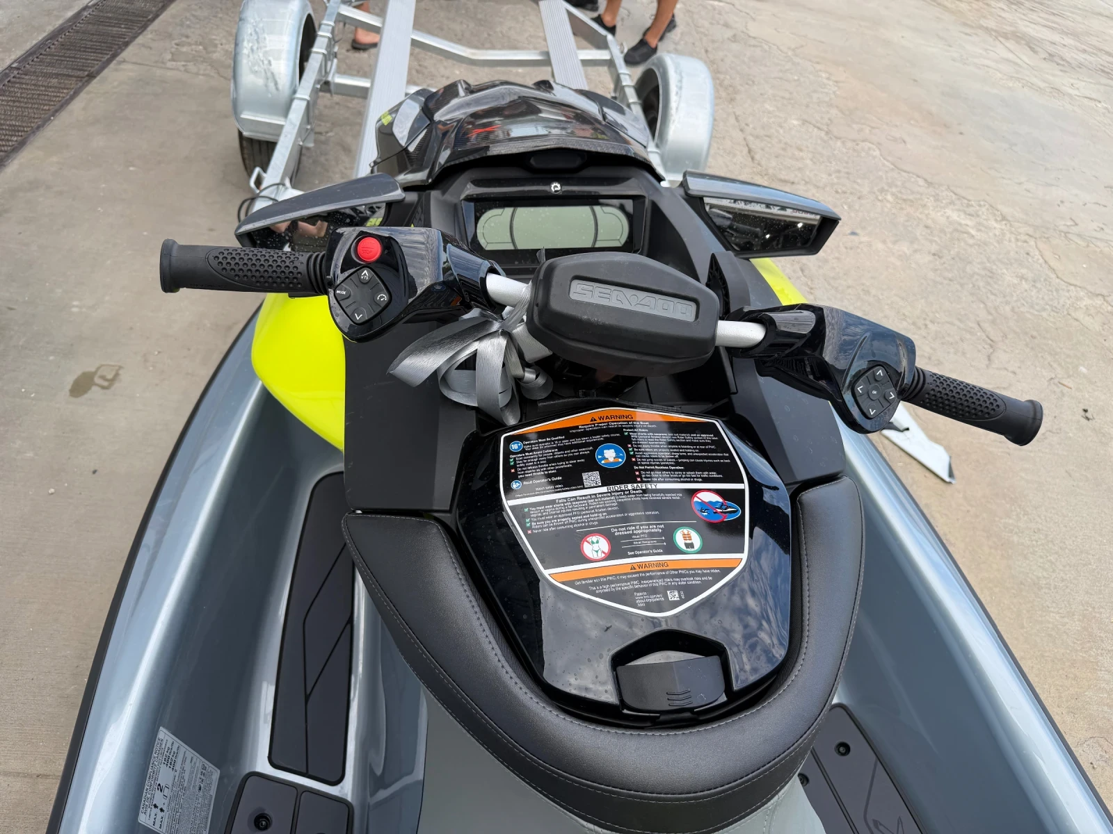 Джет Bombardier Sea Doo RXP -X RS, снимка 4 - Воден транспорт - 55390554