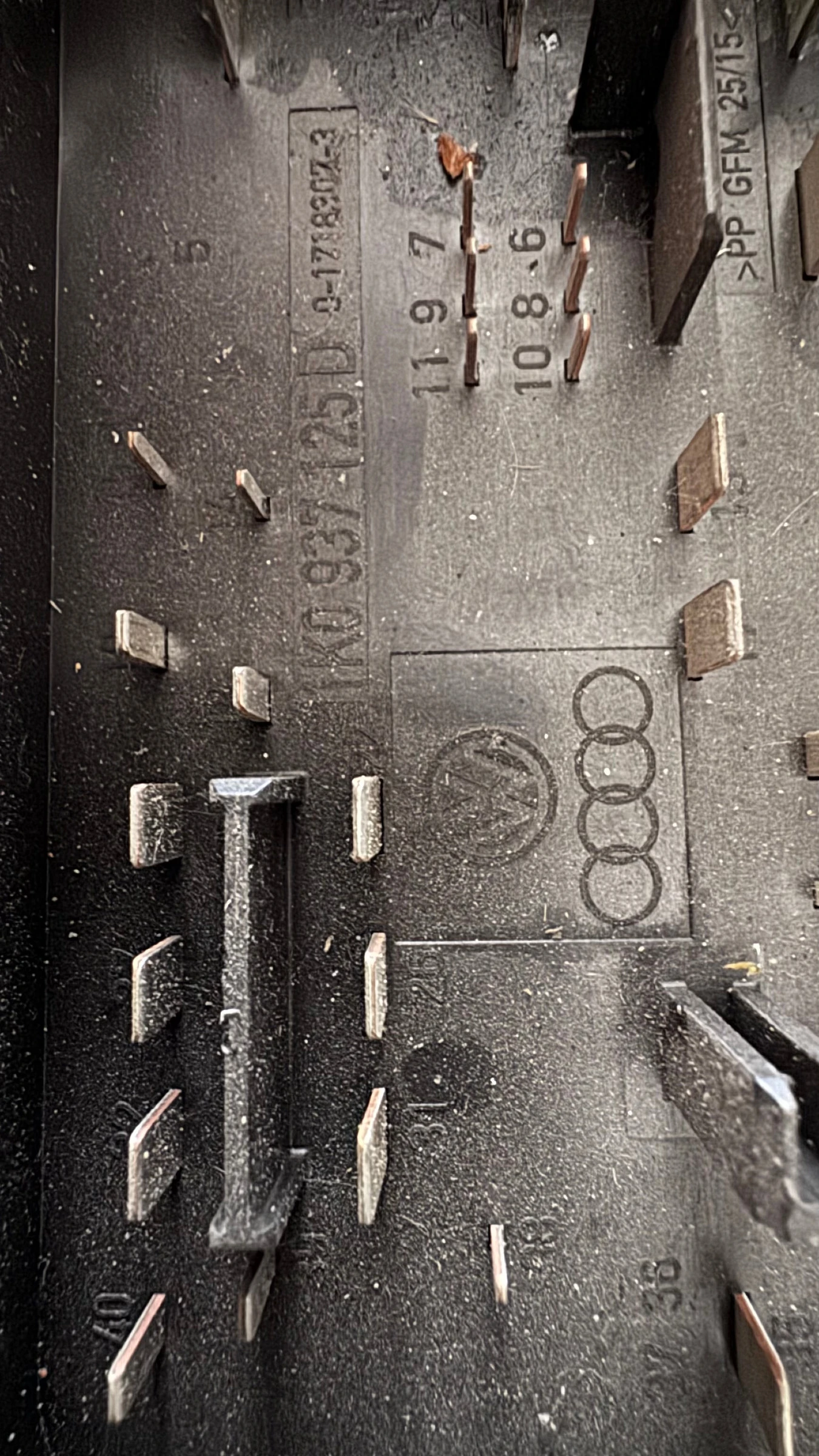 ��������� ����� (������� ����� BSI / BSM ) �� VW Golf 5 - 1K0937125 | Mobile.bg � ����������� 2