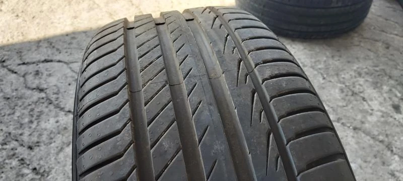 Гуми Летни 235/45R18, снимка 2 - Гуми и джанти - 29876794