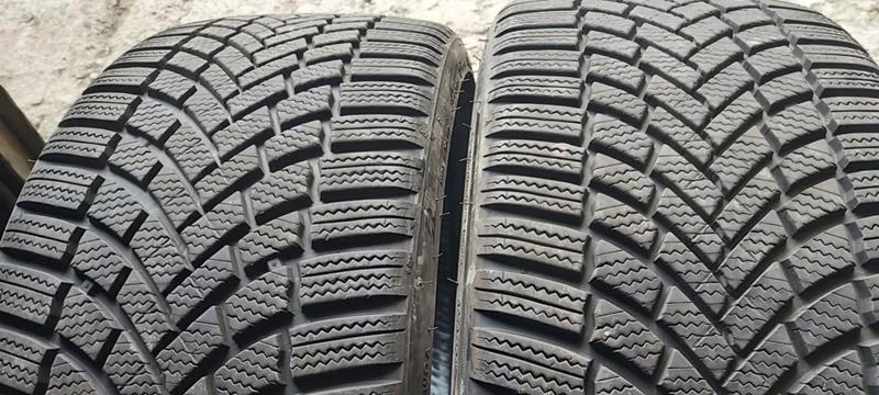 Гуми Зимни 235/35R19, снимка 3 - Гуми и джанти - 35129951