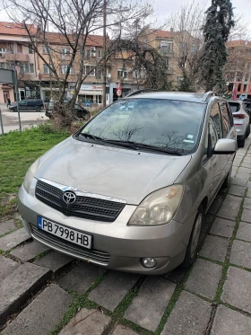 Toyota Corolla verso, снимка 1