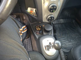 Toyota Yaris, снимка 8