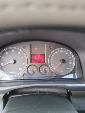 VW Touran 1.6/102кс - 6350 € / 12419.52 лв. - 50018919 9